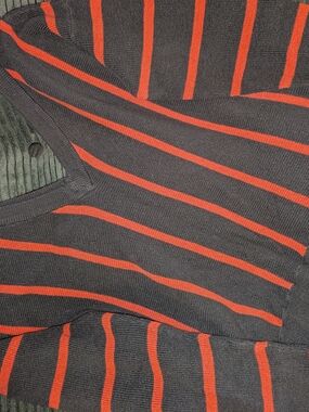 Forever 21 Gray and Orange Striped V-Neck Sweater